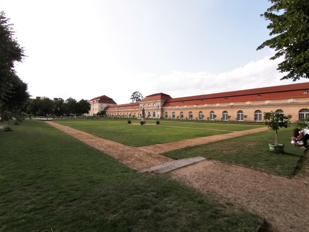 Kvh By Rockchair Apartments L Superhost Status L Boxspringbett Am Schloss Charlottenburg Welcomes You! Berlín Exterior foto