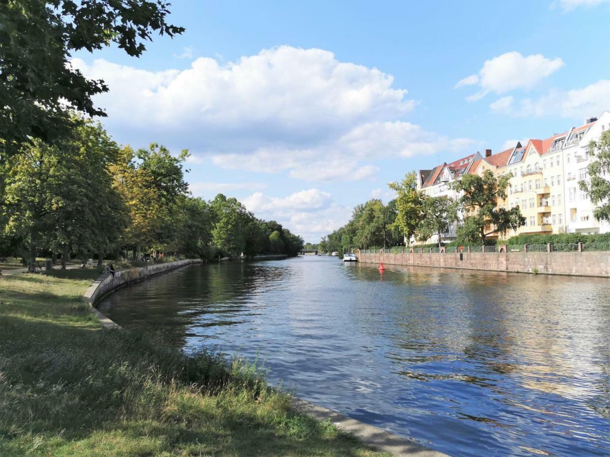 Kvh By Rockchair Apartments L Superhost Status L Boxspringbett Am Schloss Charlottenburg Welcomes You! Berlín Exterior foto